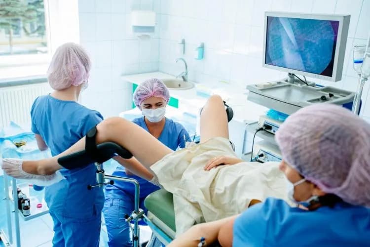 Czy po badaniu drożności jajowodów łatwiej zajść w ciążę? Sprawdź!