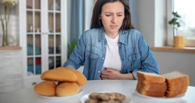 Alergia pokarmowa objawy: jak je rozpoznać i uniknąć reakcji