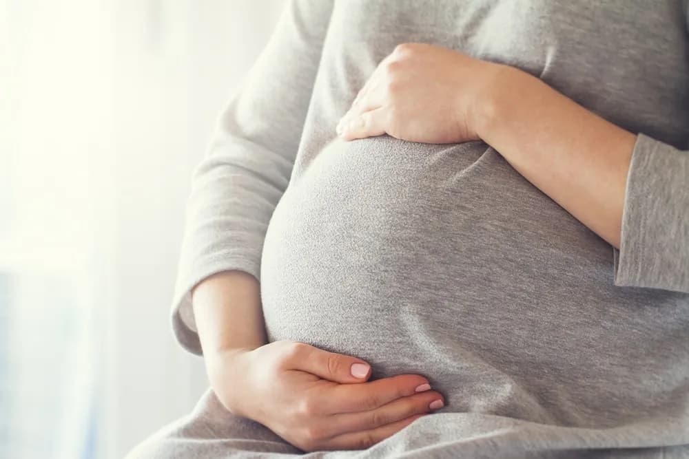 Czy w czasie ciąży można mieć okres? Oto prawda, która zaskakuje