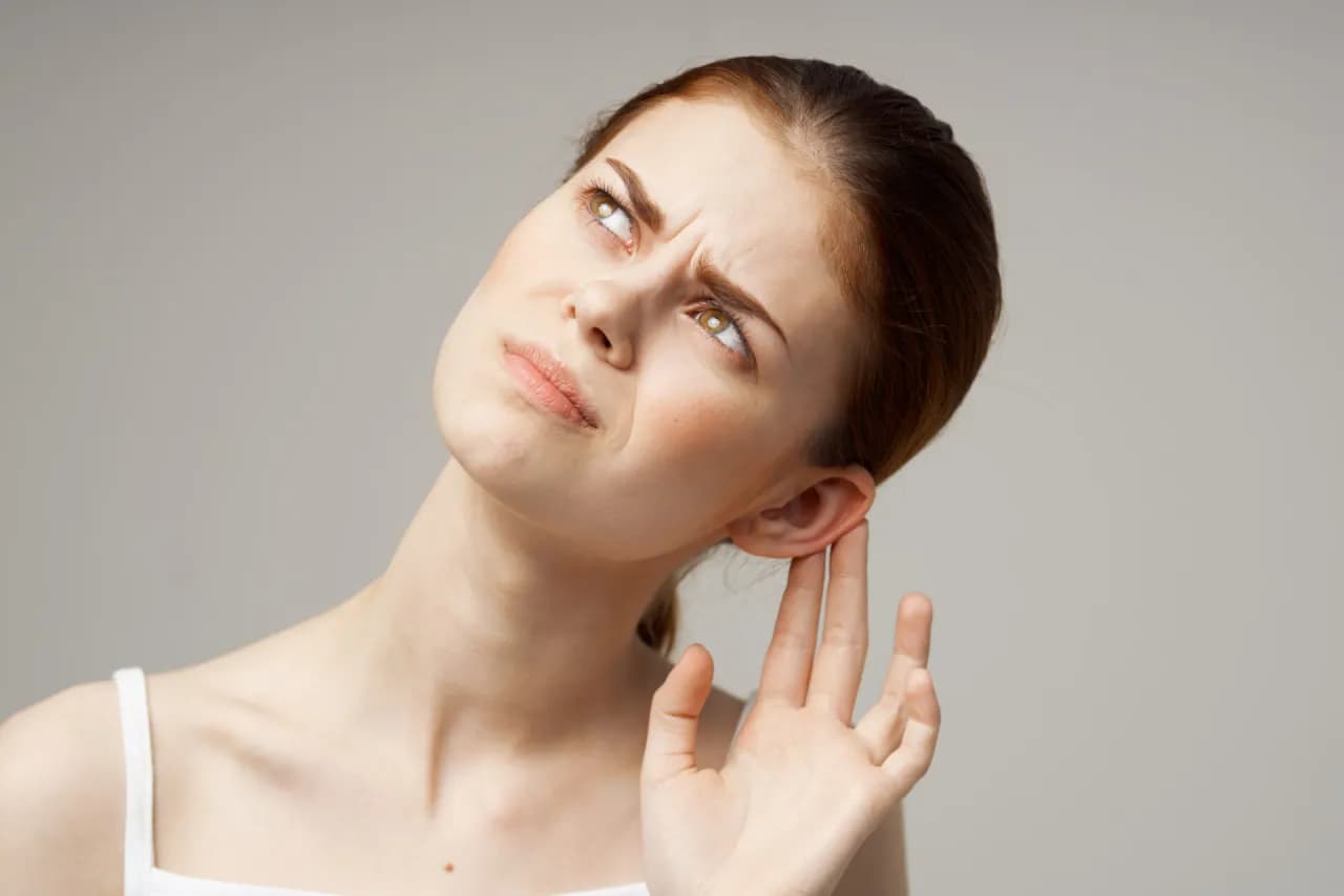 Skuteczne sposoby na ból ucha bez recepty - ulga bez wizyty u lekarza